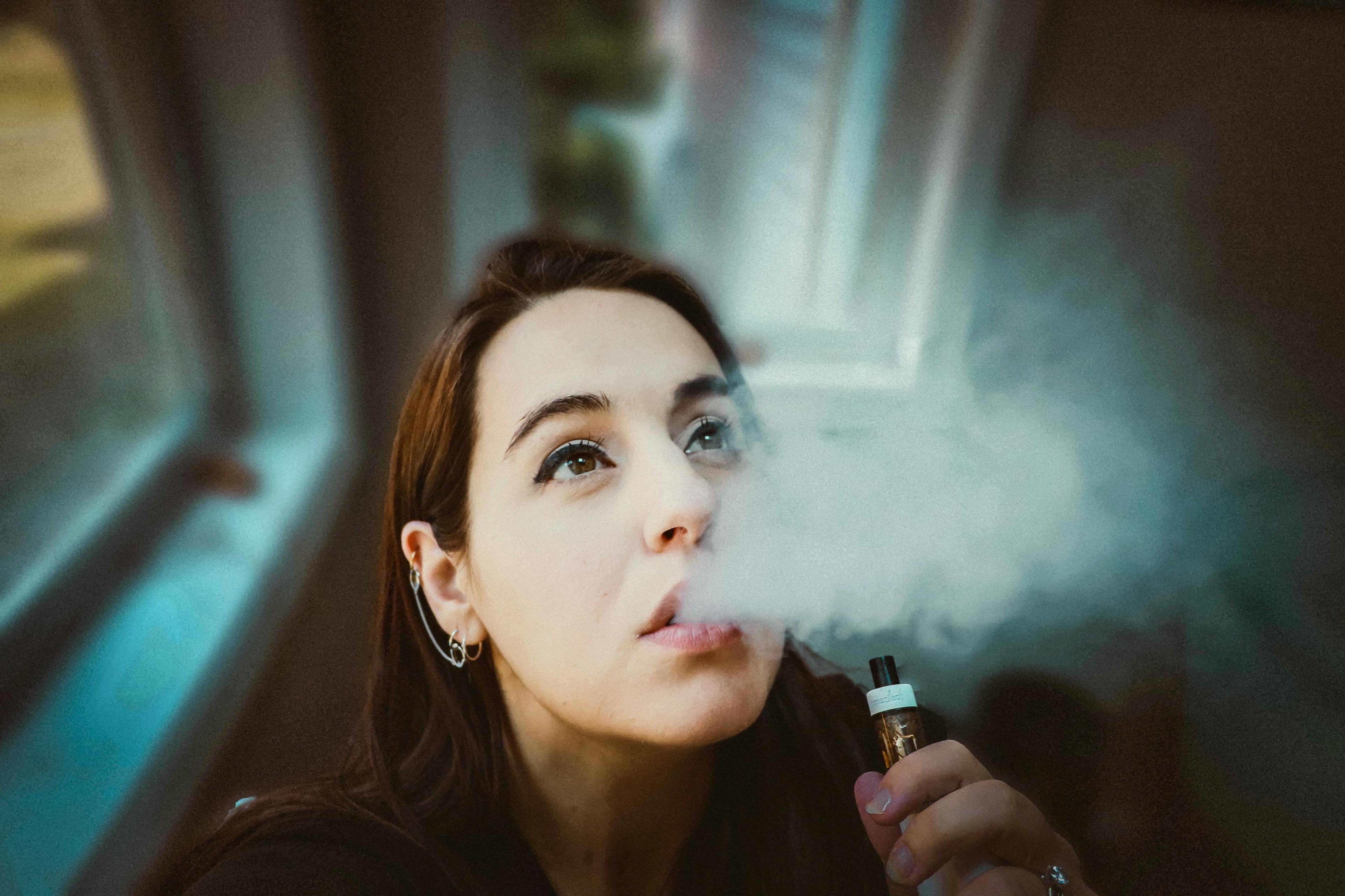 How to Make a Vape Last Longer: Tips for Disposable Vapes